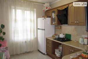 Здається в оренду кімната 70 кв. м у Києві