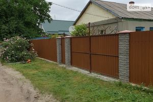 Продається одноповерховий будинок 86 кв. м з бесідкою