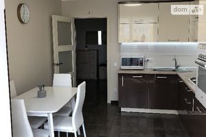 Продается 3-комнатная квартира 91 кв. м в Виннице