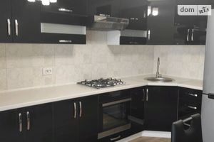 Сдается в аренду 1-комнатная квартира 44 кв. м в Тернополе