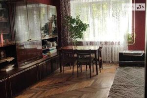 Продается 3-комнатная квартира 65 кв. м в Днепре