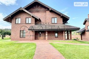 Продается дом на 2 этажа 429 кв. м с садом