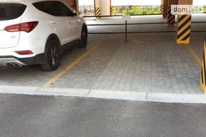 Продается место на стоянке универсальный на 16 кв. м