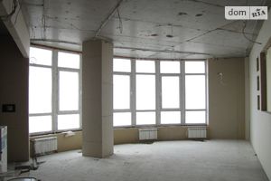 Продается 3-комнатная квартира 131.5 кв. м в Запорожье