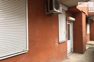 Продается помещения свободного назначения 32 кв. м в 16-этажном здании