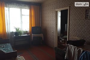 Продается 4-комнатная квартира 70 кв. м в Харькове