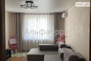 Продается 2-комнатная квартира 78 кв. м в Вышгороде