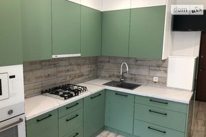 Продається 1-кімнатна квартира 42 кв. м у Львові