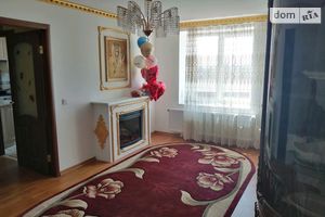 Продается 1-комнатная квартира 40 кв. м в Тернополе