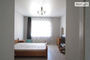 Сдается в аренду 3-комнатная квартира 100 кв. м в Ужгороде