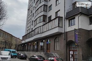 Продається кафе, бар, ресторан 293.2 кв. м в 11-поверховій будівлі