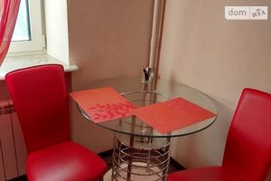 Сдается в аренду 1-комнатная квартира 32 кв. м в Житомире