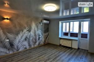 Продается 3-комнатная квартира 106.6 кв. м в Полтаве