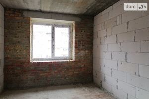 Продается 3-комнатная квартира 82.22 кв. м в Тернополе