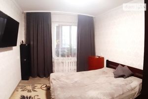 Продается 3-комнатная квартира 64 кв. м в Одессе