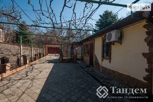 Продается одноэтажный дом 75 кв. м с бассейном