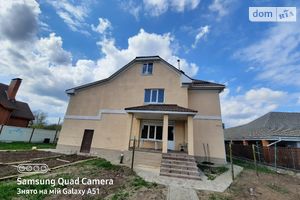 Продается дом на 2 этажа 280 кв. м с балконом