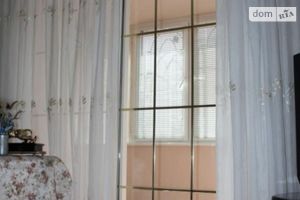 Продається 3-кімнатна квартира 67 кв. м у Одесі