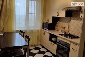 Продается 3-комнатная квартира 61 кв. м в Купянске
