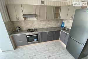 Сдается в аренду 1-комнатная квартира 44 кв. м в Луцке
