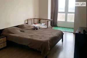 Сдается в аренду 1-комнатная квартира 49 кв. м в Черновцах