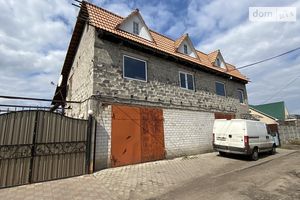 Продается дом на 2 этажа 252 кв. м с мансардой