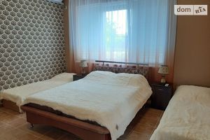 Сдается в аренду часть дома с гаражом