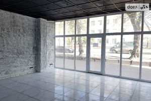 Продається торгово-офісний центр 30 кв. м в 7-поверховій будівлі
