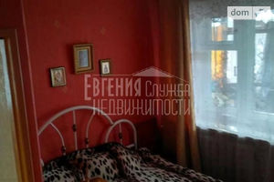 Продается 4-комнатная квартира 63 кв. м в Краматорске