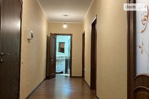 Продается 2-комнатная квартира 63.7 кв. м в Вышгороде