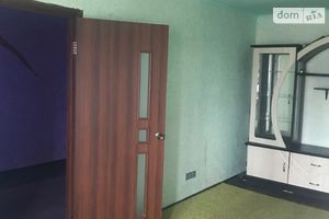 Продается 2-комнатная квартира 45 кв. м в Чернигове