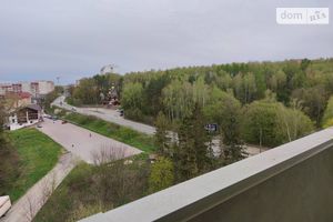 Продается 4-комнатная квартира 100 кв. м в Тернополе