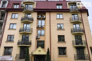 Продається 3-кімнатна квартира 108 кв. м у Львові