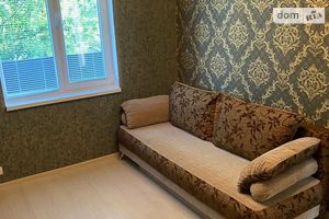 Продается 2-комнатная квартира 42 кв. м в Кропивницком